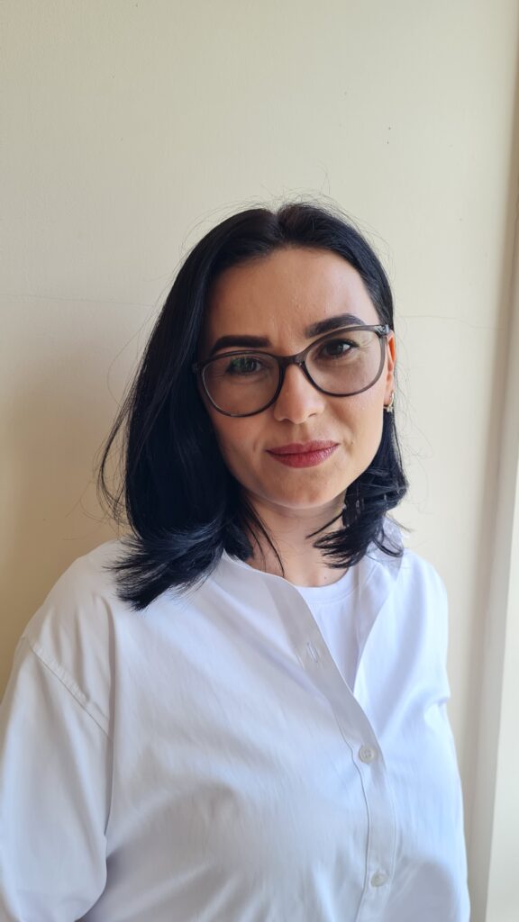 Harapkó Lyubov - szakkörvezető